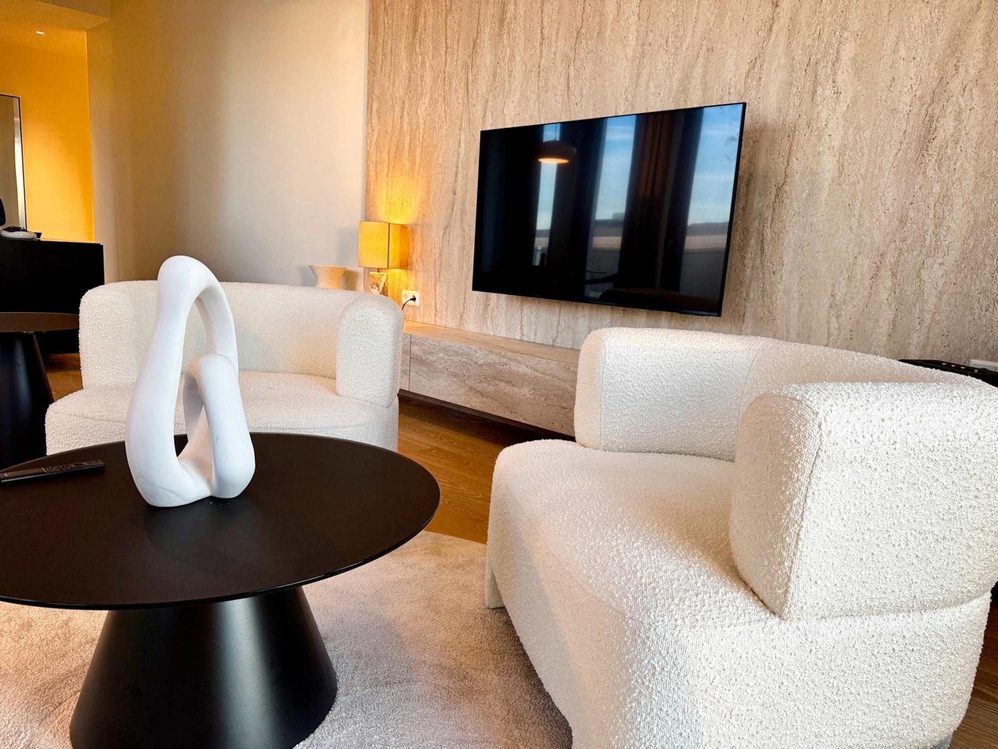 Voya Zenit Royal - Luxury Rooftop Views & Concierge Appartement Luxembourg