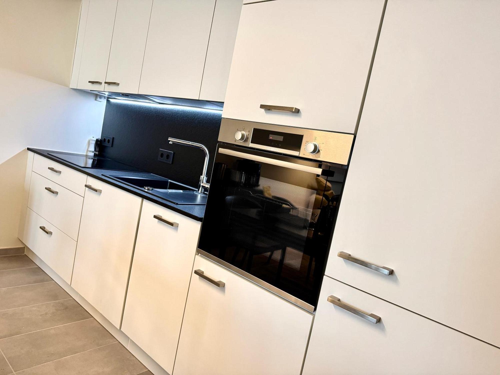 Appartement Voya Zenit Royal - Luxury Rooftop Views & Concierge Luxembourg