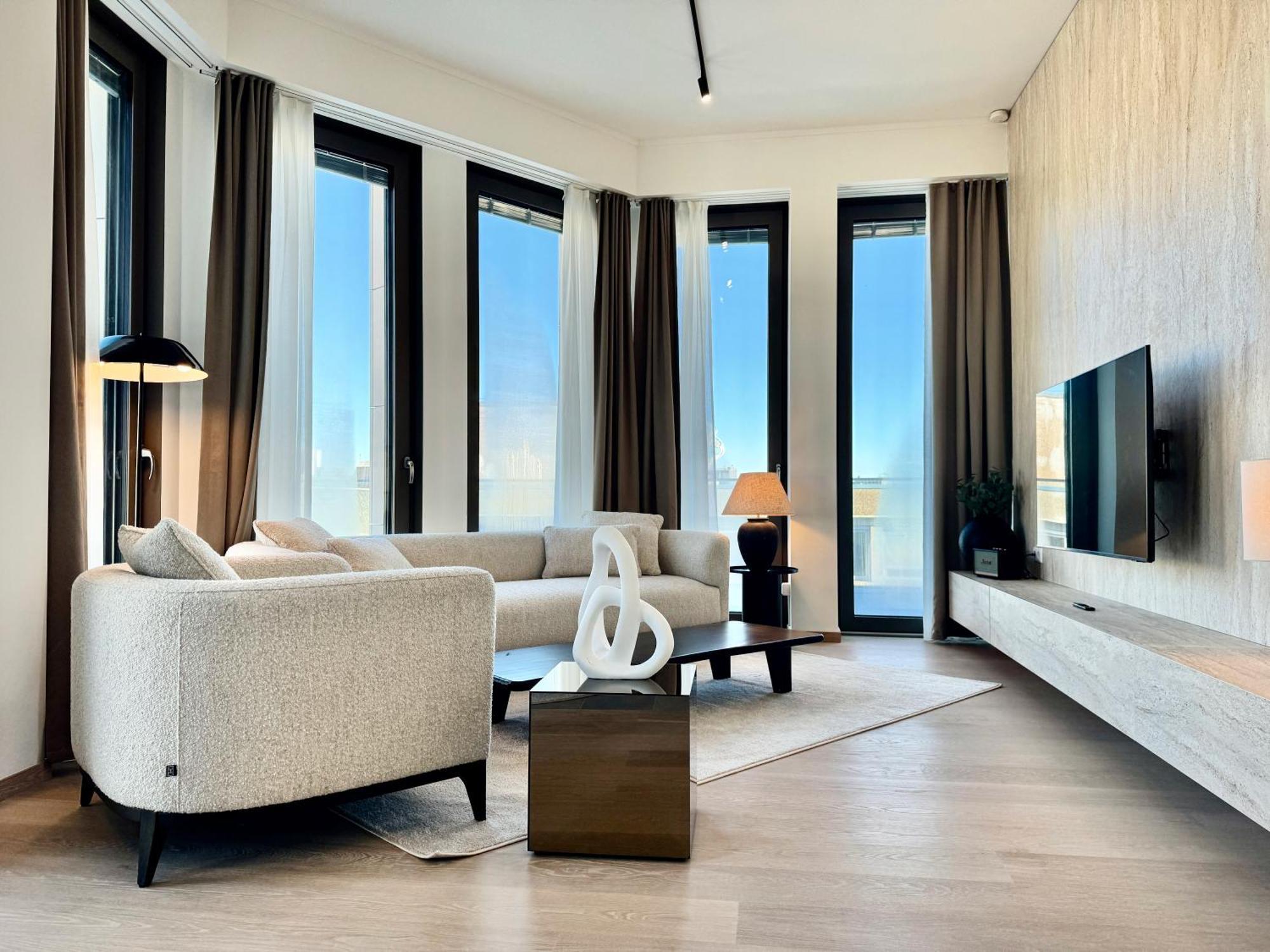 Apartment Voya Zenit Royal - Luxury Rooftop Views & Concierge Luxemburg